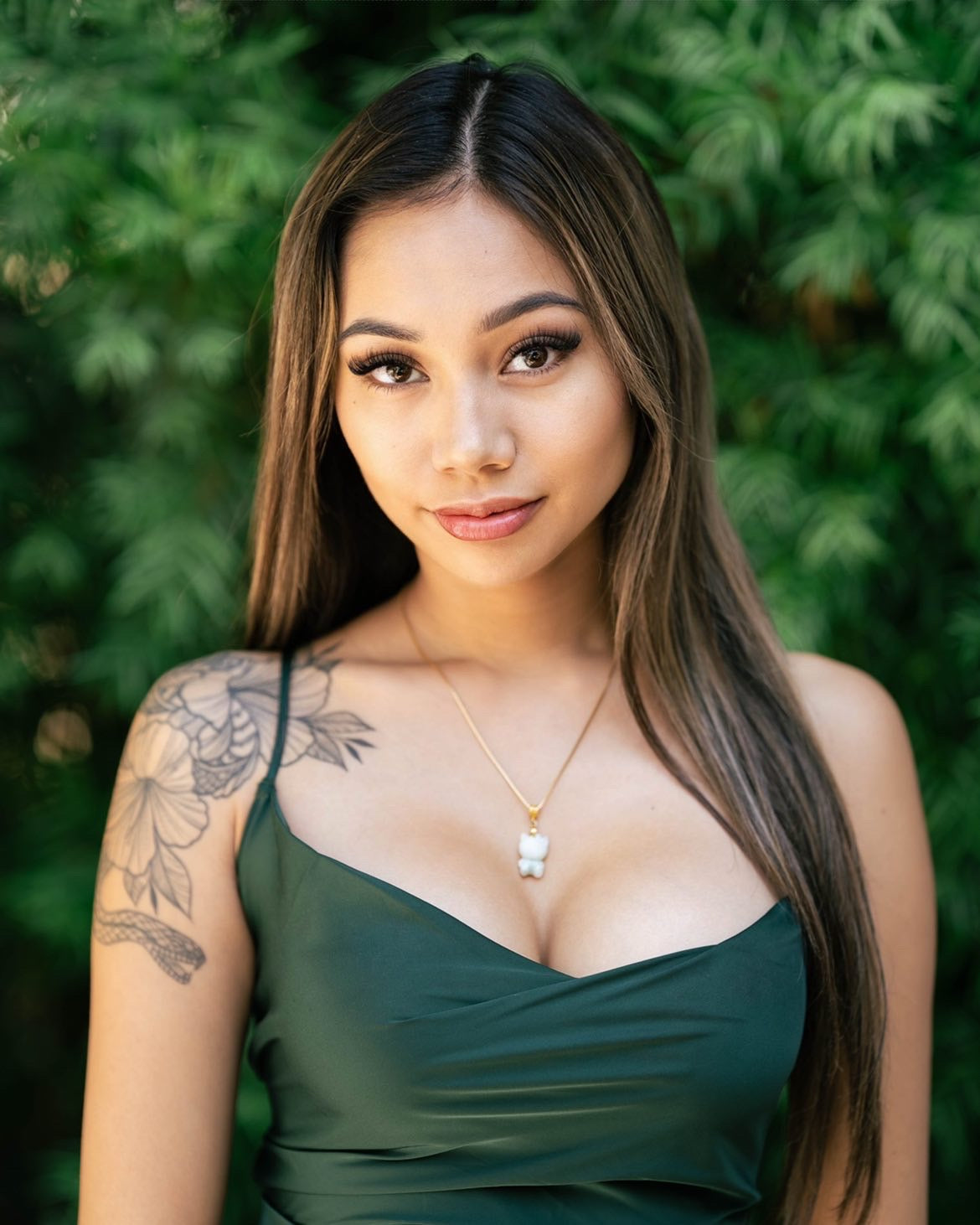 White/Green Jade Hello Kitty